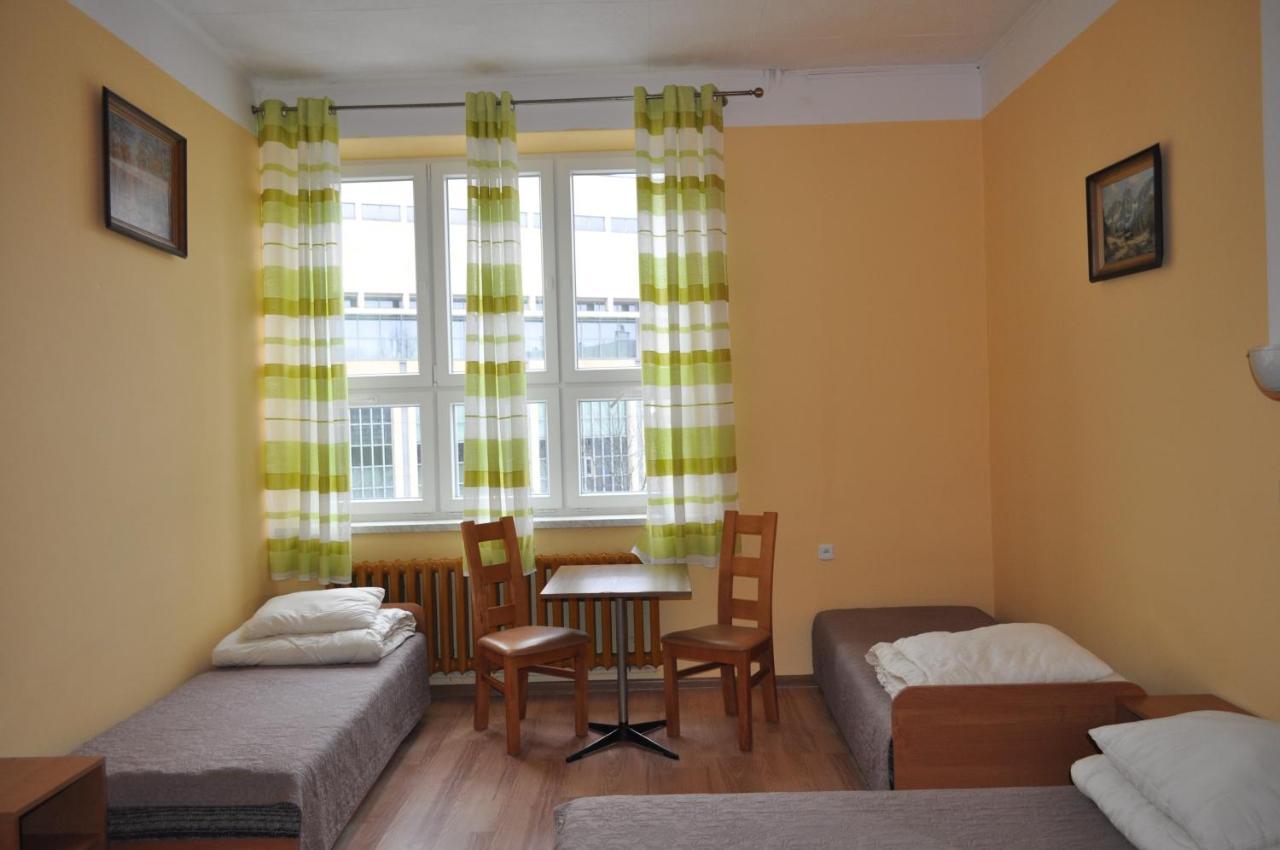 Schronisko Mlodziezowe Oleandry Krakow
